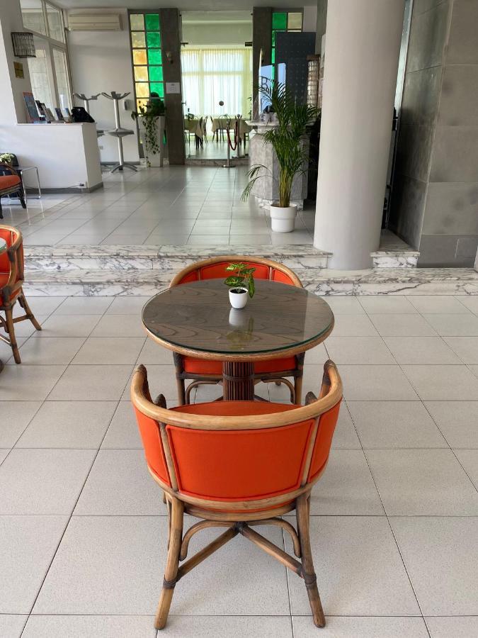 Hotel Flying 3*