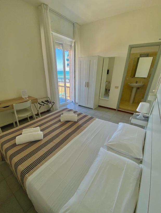 Flying 3* Pesaro