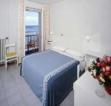 Hotel Flying Pesaro